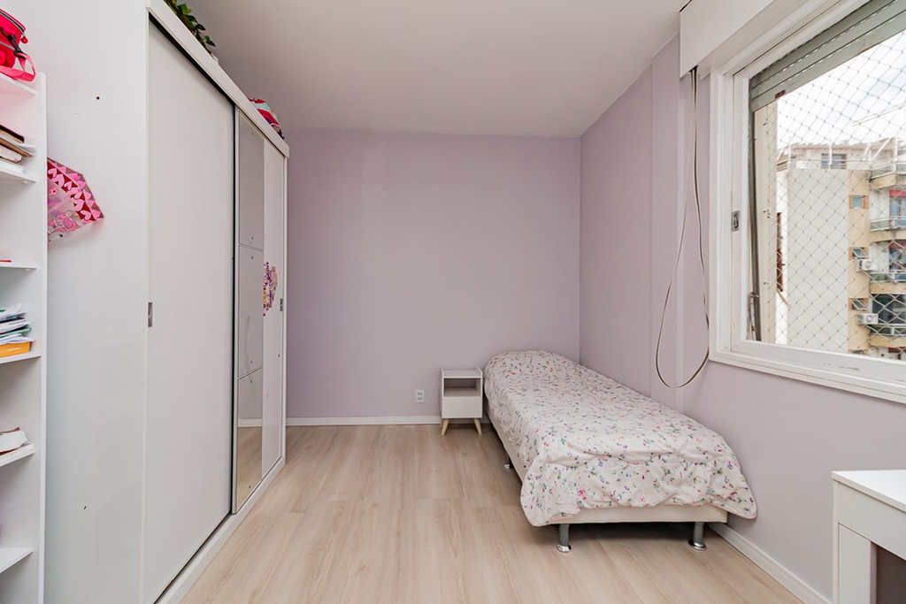 Apartamento para venda no bairro Centro Histórico em Porto Alegre