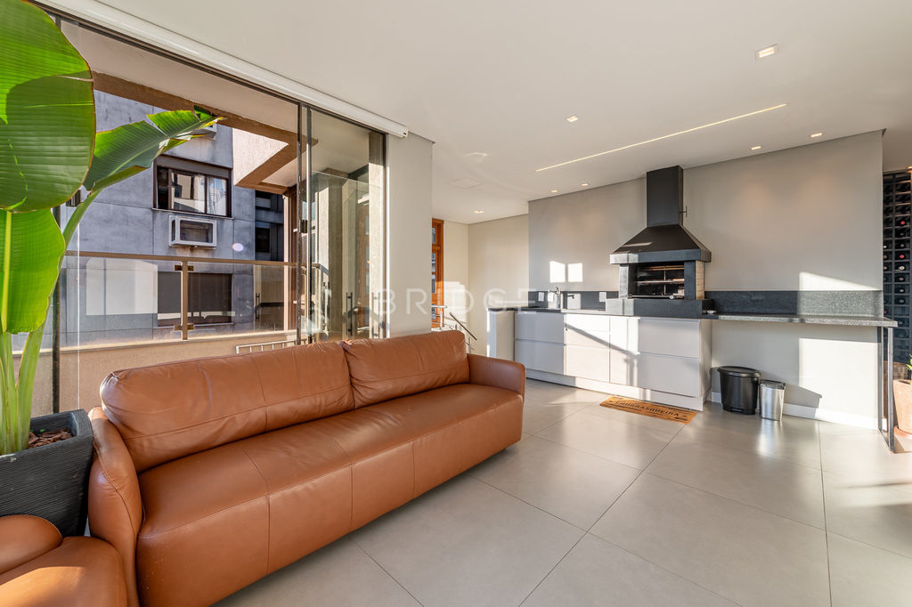 Cobertura Duplex para venda no bairro Mont Serrat em Porto Alegre