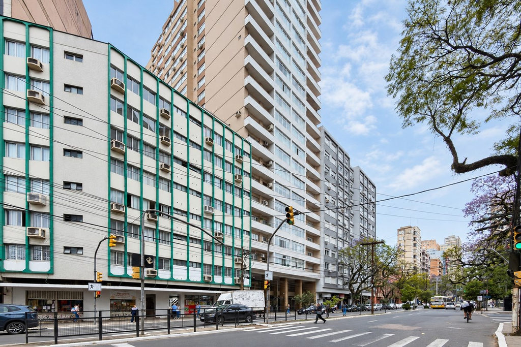 Apartamento para venda no bairro Centro Histórico em Porto Alegre