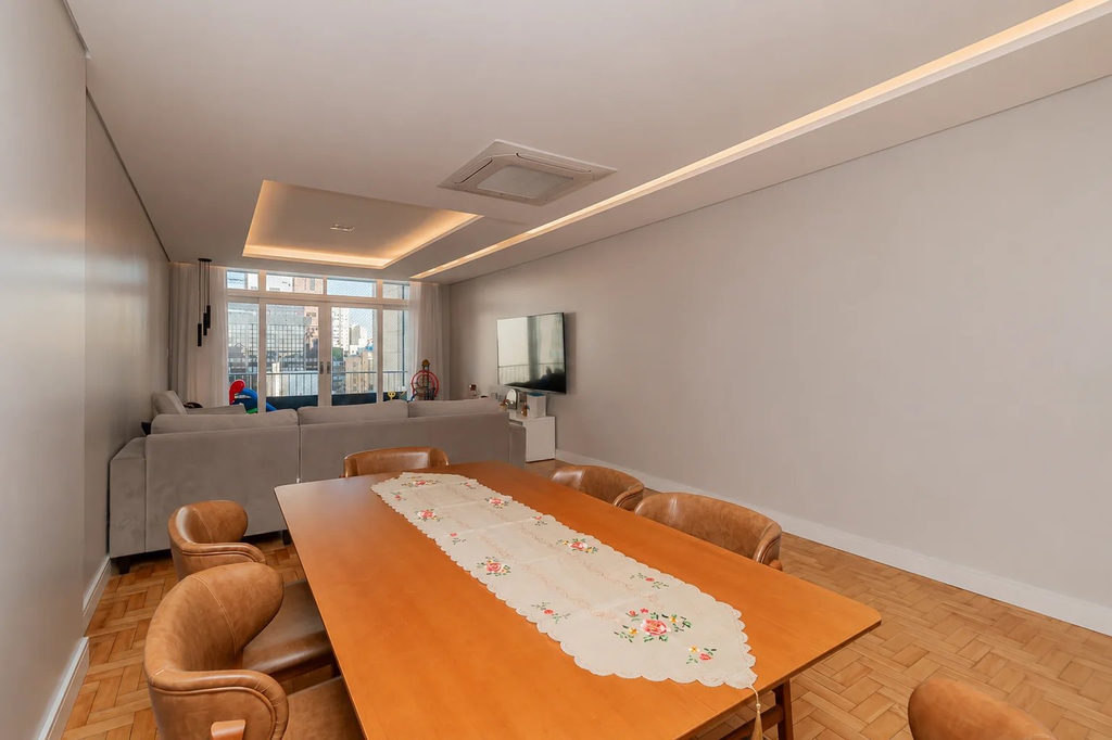 Apartamento para venda no bairro Centro Histórico em Porto Alegre