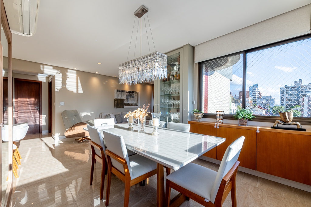 Apartamento para venda no bairro Rio Branco em Porto Alegre