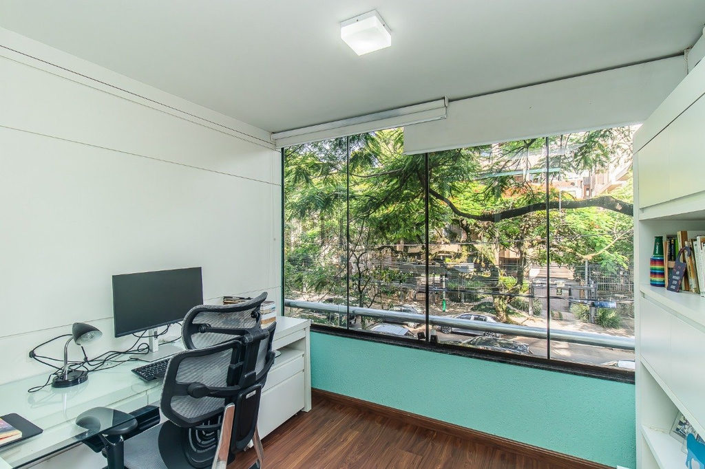 Apartamento para venda no bairro Petrópolis em Porto Alegre