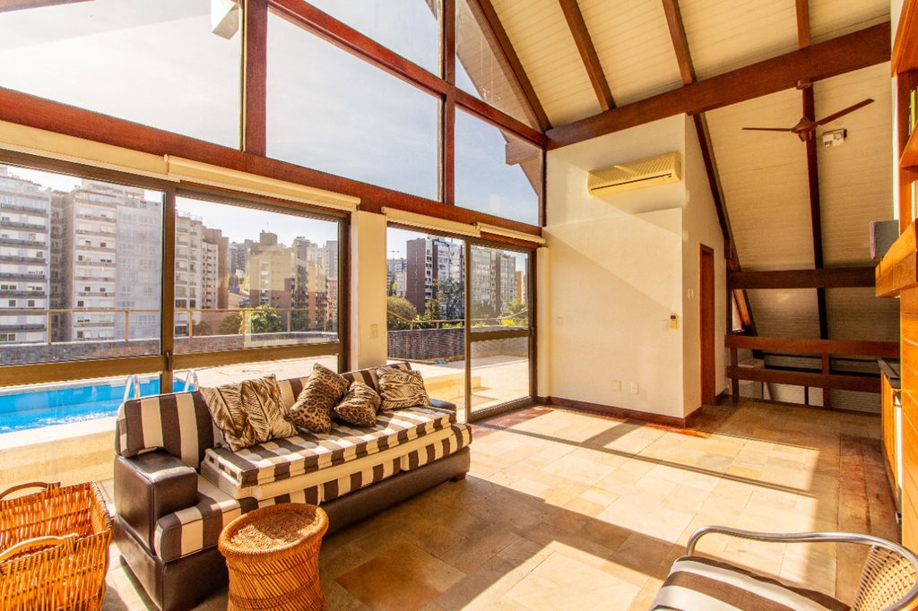 Cobertura Duplex para venda no bairro Petrópolis em Porto Alegre
