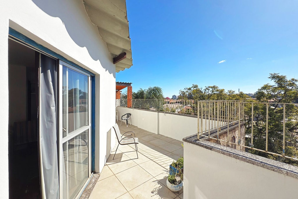 Cobertura Duplex para venda no bairro Nonoai em Porto Alegre