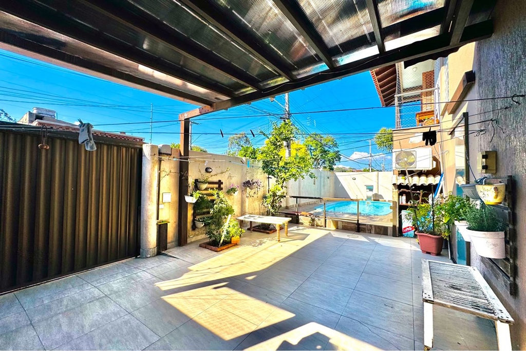 Casa para venda no bairro Nossa Senhora das Graças em Canoas