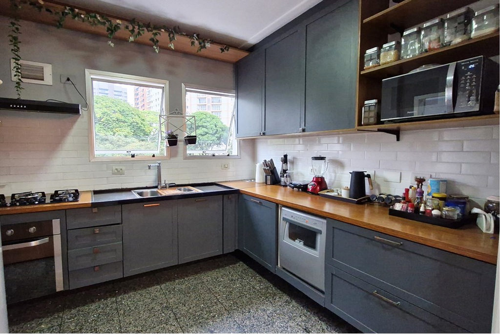 Apartamento, 3 quartos, 170 m² - Foto 2