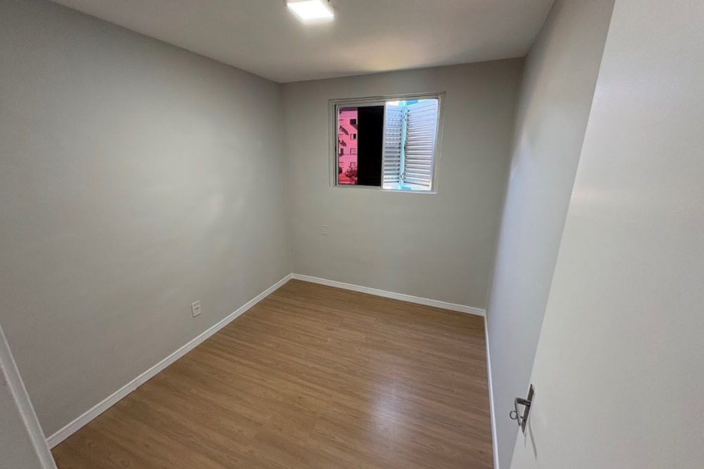 Apartamento para venda no bairro Rubem Berta em Porto Alegre