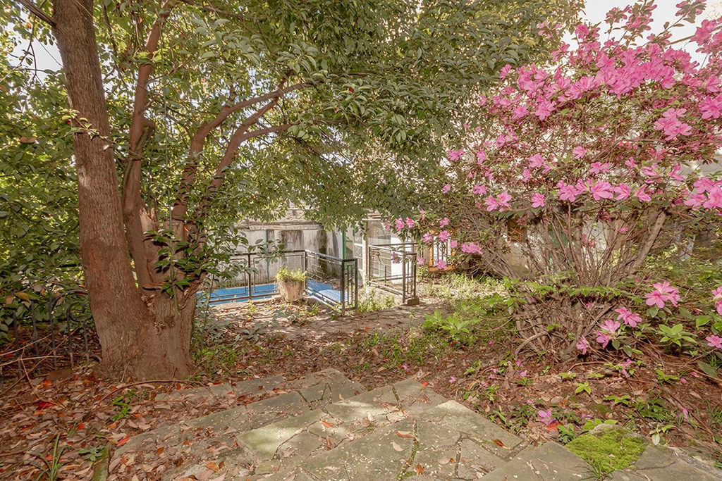 Casa para venda no bairro Floresta em Porto Alegre