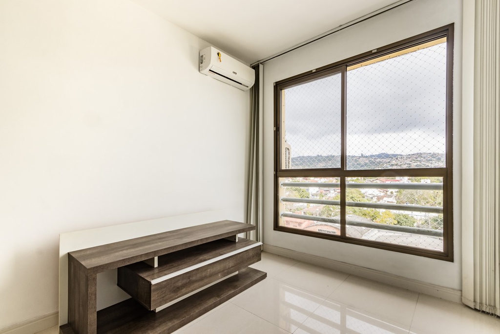 Apartamento para venda no bairro Partenon em Porto Alegre