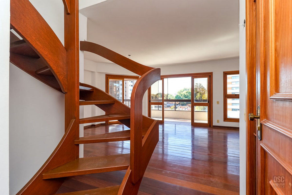 Cobertura Duplex para venda no bairro Petrópolis em Porto Alegre