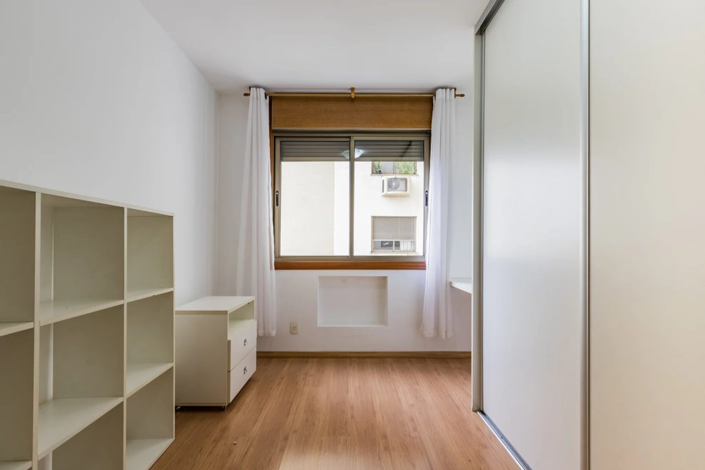 Apartamento para venda no bairro Menino Deus em Porto Alegre