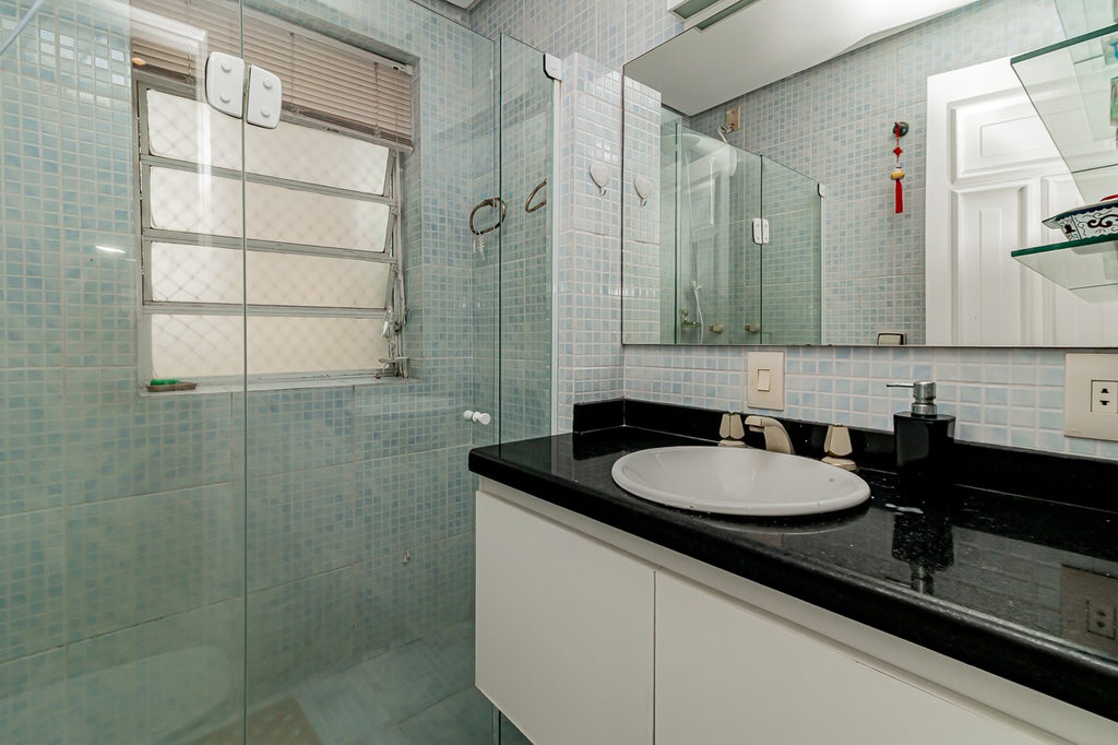 Apartamento para venda no bairro Mont Serrat em Porto Alegre