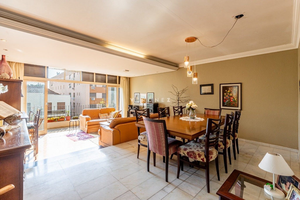 Apartamento para venda no bairro Rio Branco em Porto Alegre