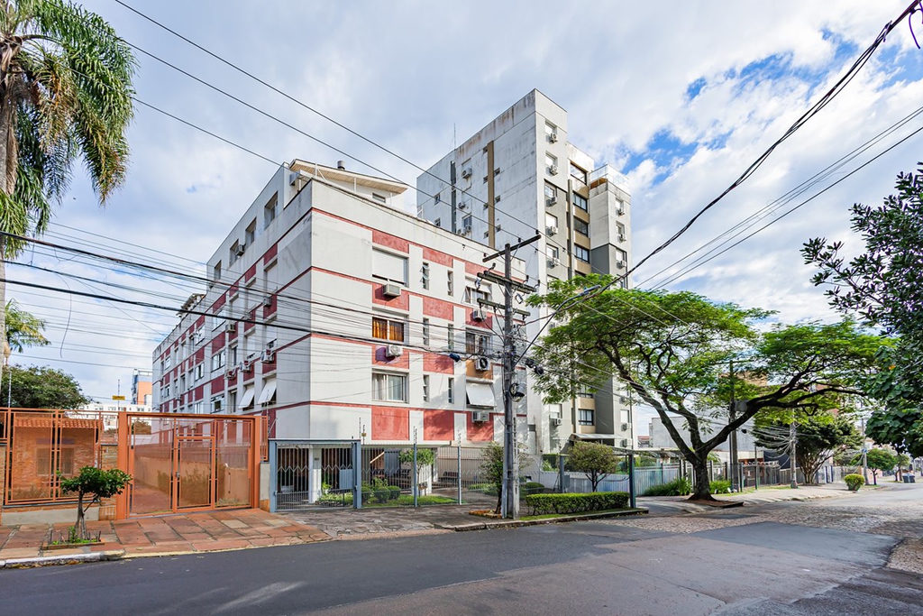 Cobertura Duplex para venda no bairro Passo da Areia em Porto Alegre