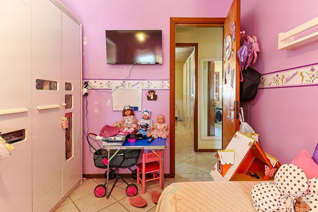 Casa para venda no bairro Hípica em Porto Alegre