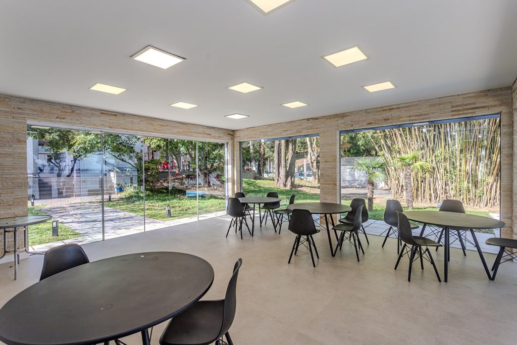 Casa para venda no bairro Tristeza em Porto Alegre