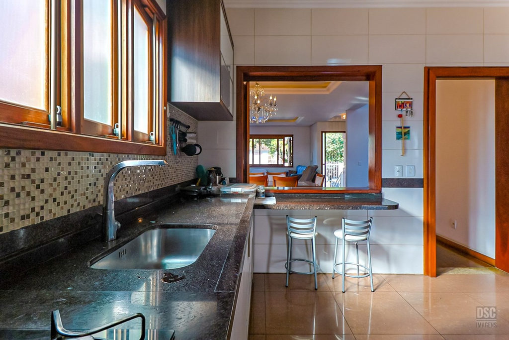 Casa para venda no bairro Jardim Planalto em Porto Alegre
