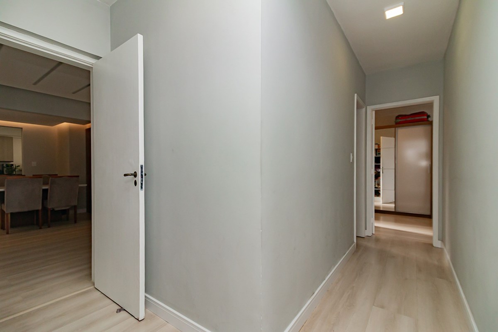 Apartamento para venda no bairro Centro Histórico em Porto Alegre