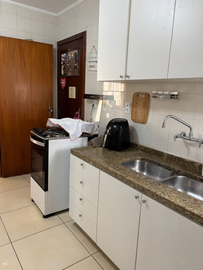 Apartamento para venda no bairro Jardim Lindóia em Porto Alegre