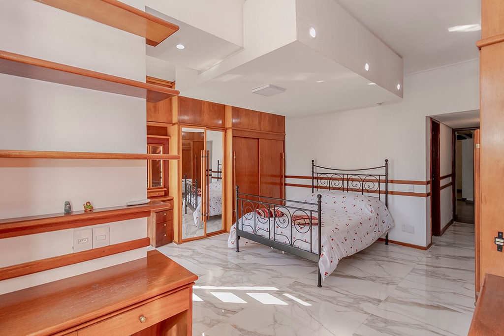 Apartamento para venda no bairro Rio Branco em Porto Alegre