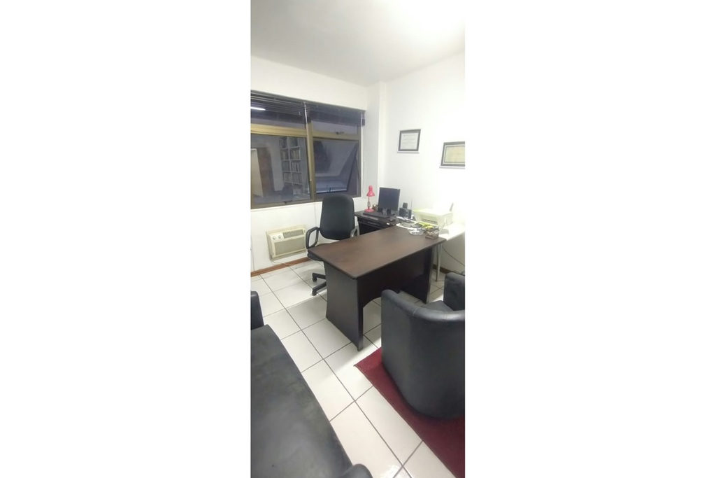Sala para venda no bairro Centro Histórico em Porto Alegre