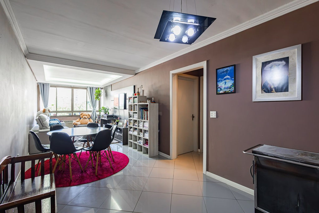 Apartamento para venda no bairro Passo da Areia em Porto Alegre