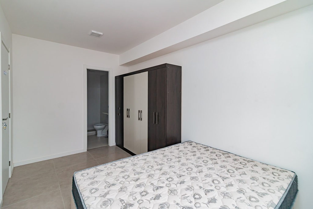 Apartamento para venda no bairro Azenha em Porto Alegre