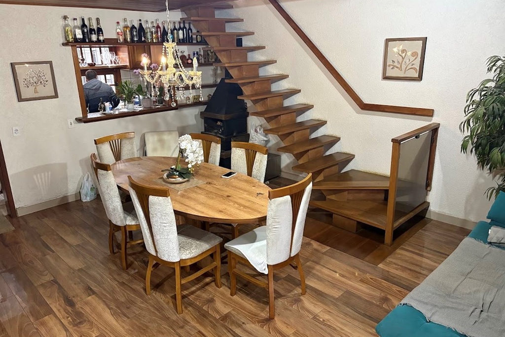 Casa para venda no bairro Santa Rosa de Lima em Porto Alegre
