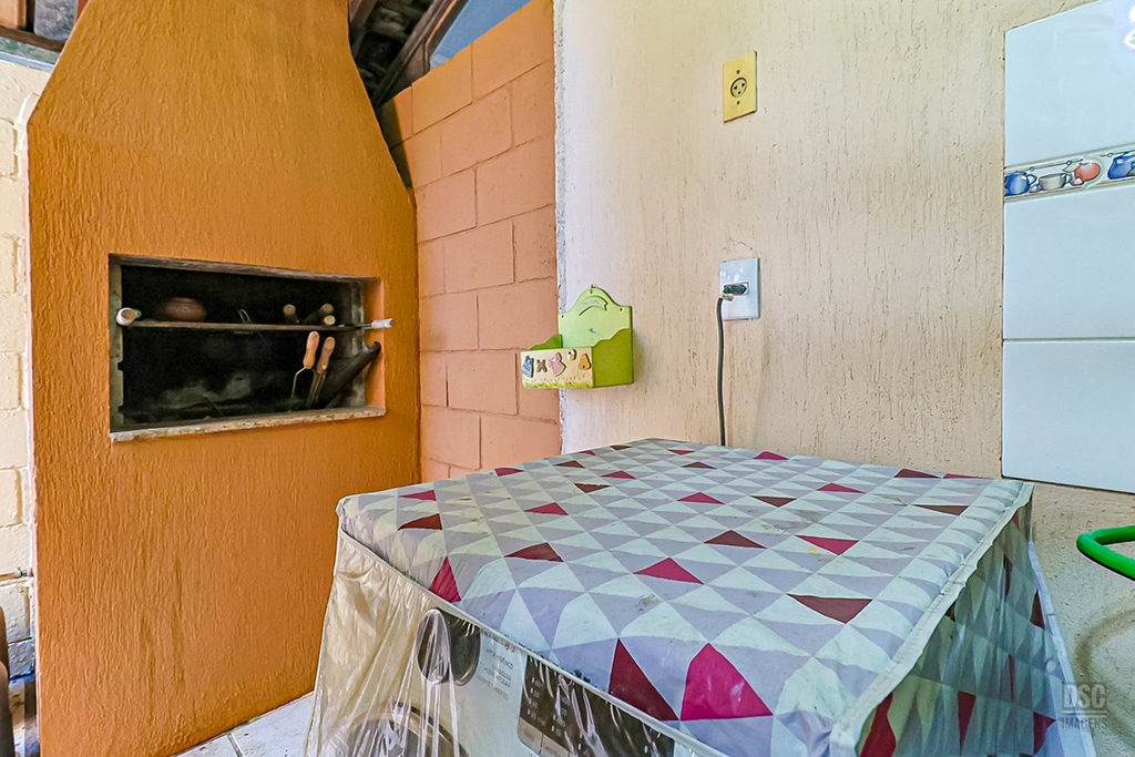 Casa em Condomínio para venda no bairro Jardim Itu em Porto Alegre
