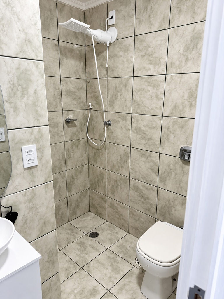 Apartamento para venda no bairro Vila Ipiranga em Porto Alegre