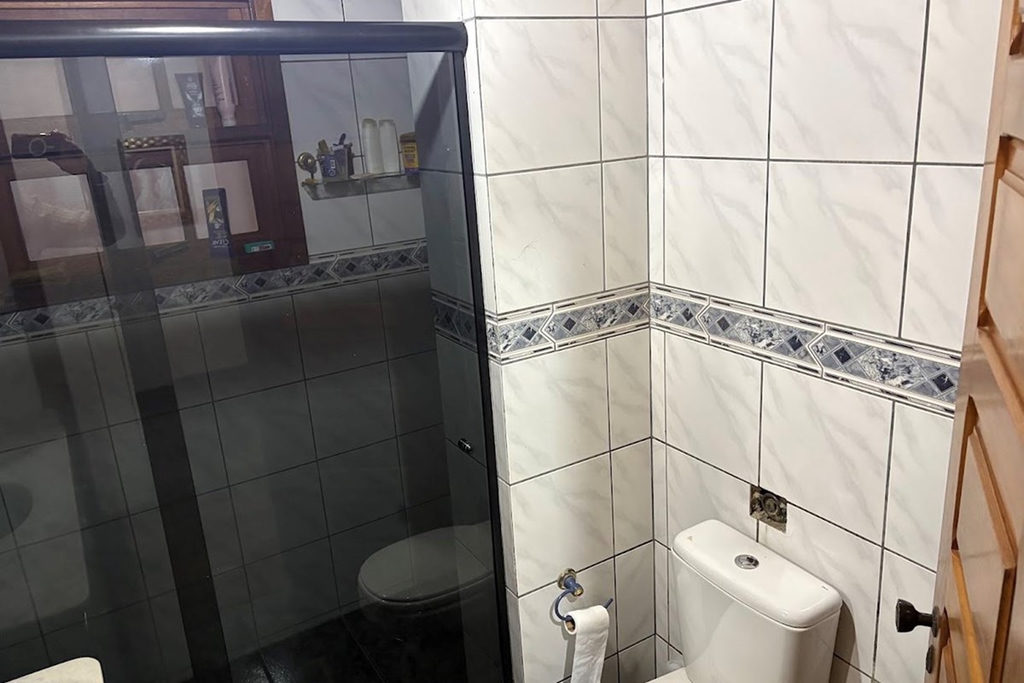 Casa para venda no bairro Santa Rosa de Lima em Porto Alegre