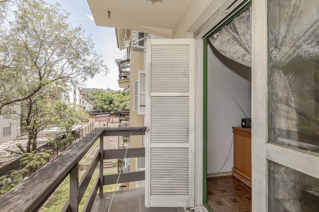 Apartamento para venda no bairro Partenon em Porto Alegre