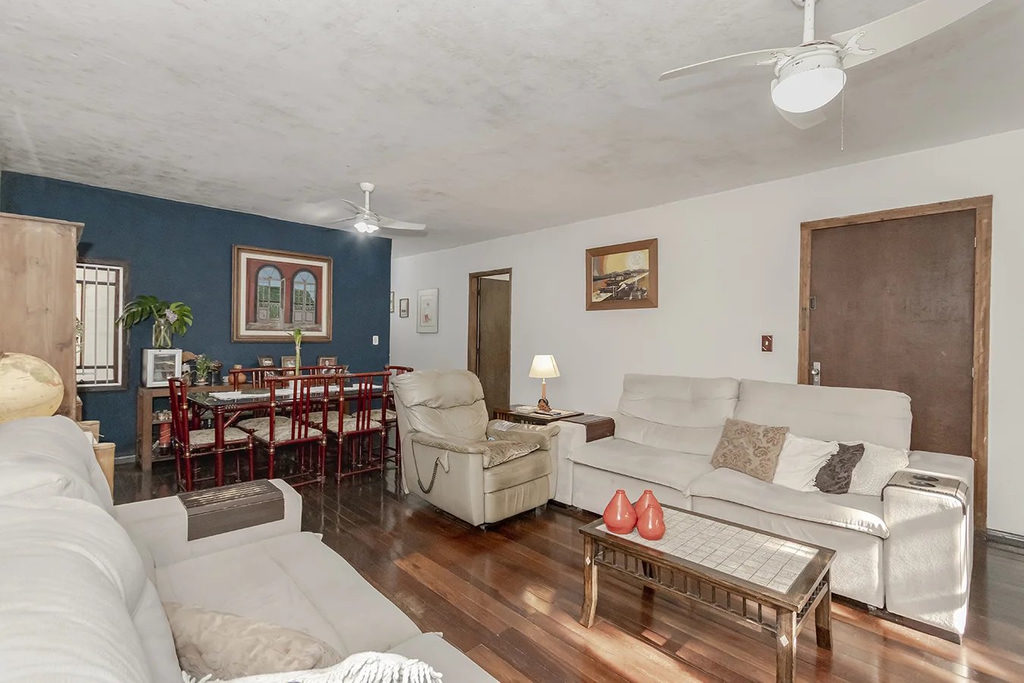 Casa para venda no bairro Jardim Botânico em Porto Alegre