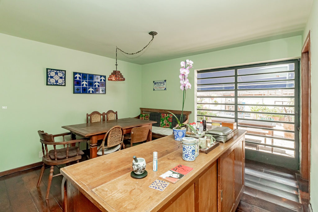 Casa para venda no bairro Cristal em Porto Alegre