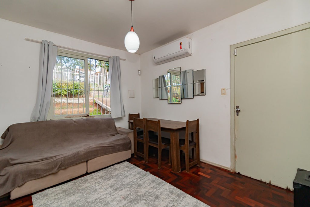 Casa em Condomínio para venda no bairro Santa Tereza em Porto Alegre