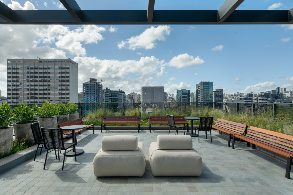 Apartamento para venda no bairro Moinhos de Vento em Porto Alegre
