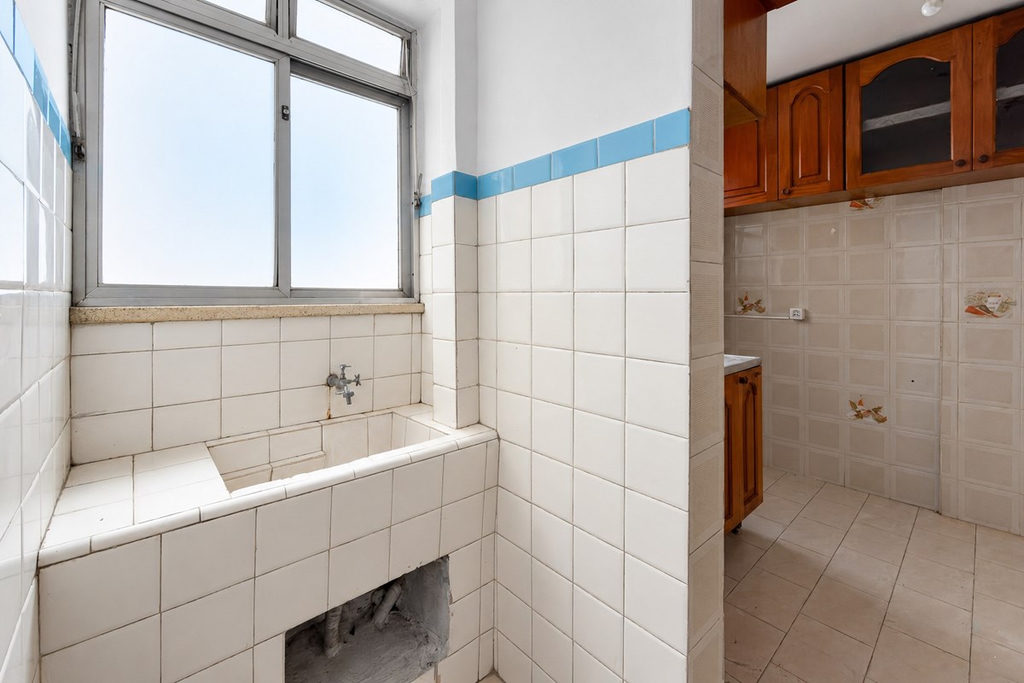 Apartamento para venda no bairro Centro Histórico em Porto Alegre