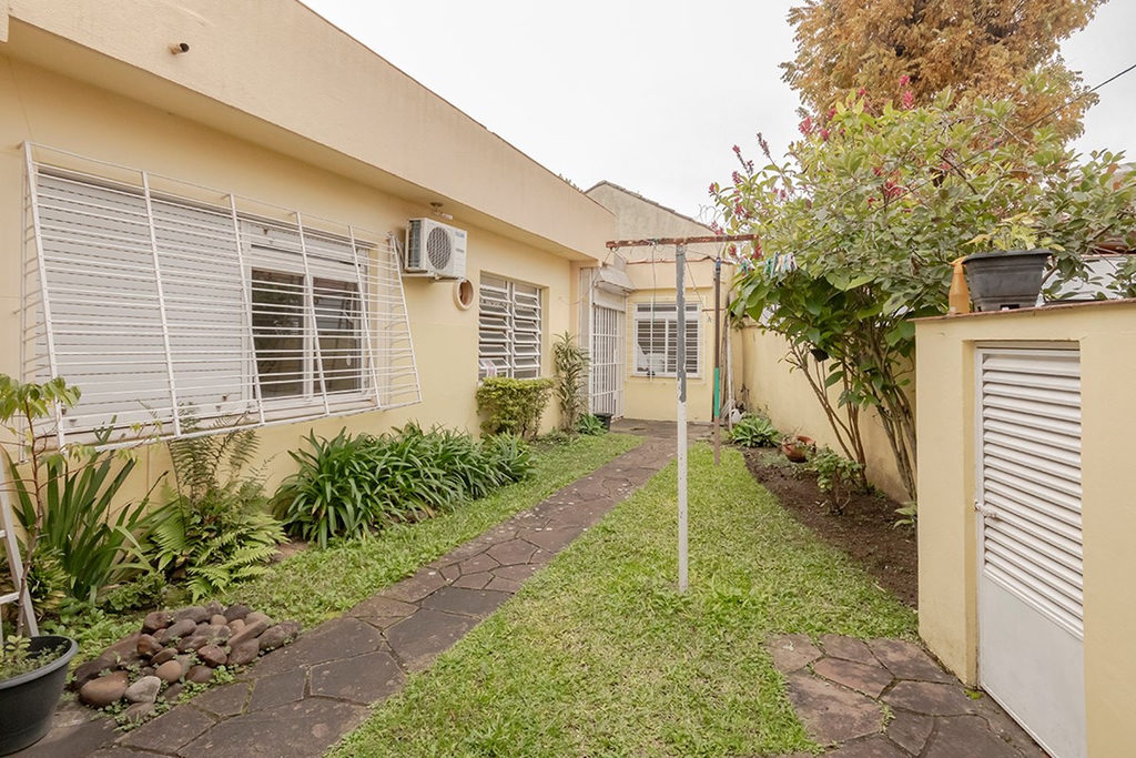 Casa para venda no bairro Teresópolis em Porto Alegre