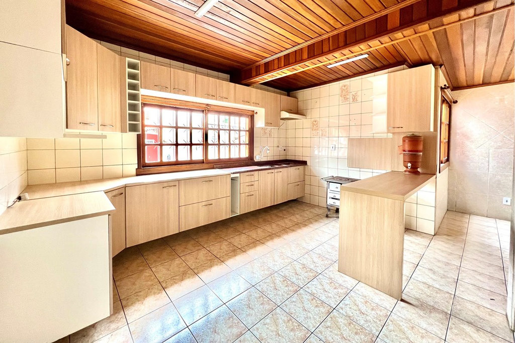 Casa para venda no bairro Estância Velha em Canoas