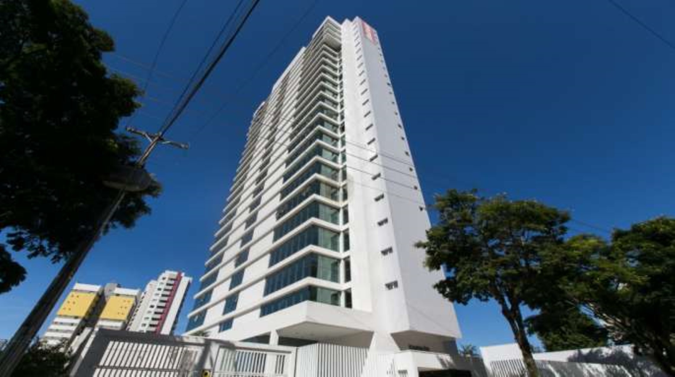 Imagem 2 -  em Cabral, Curitiba - PR