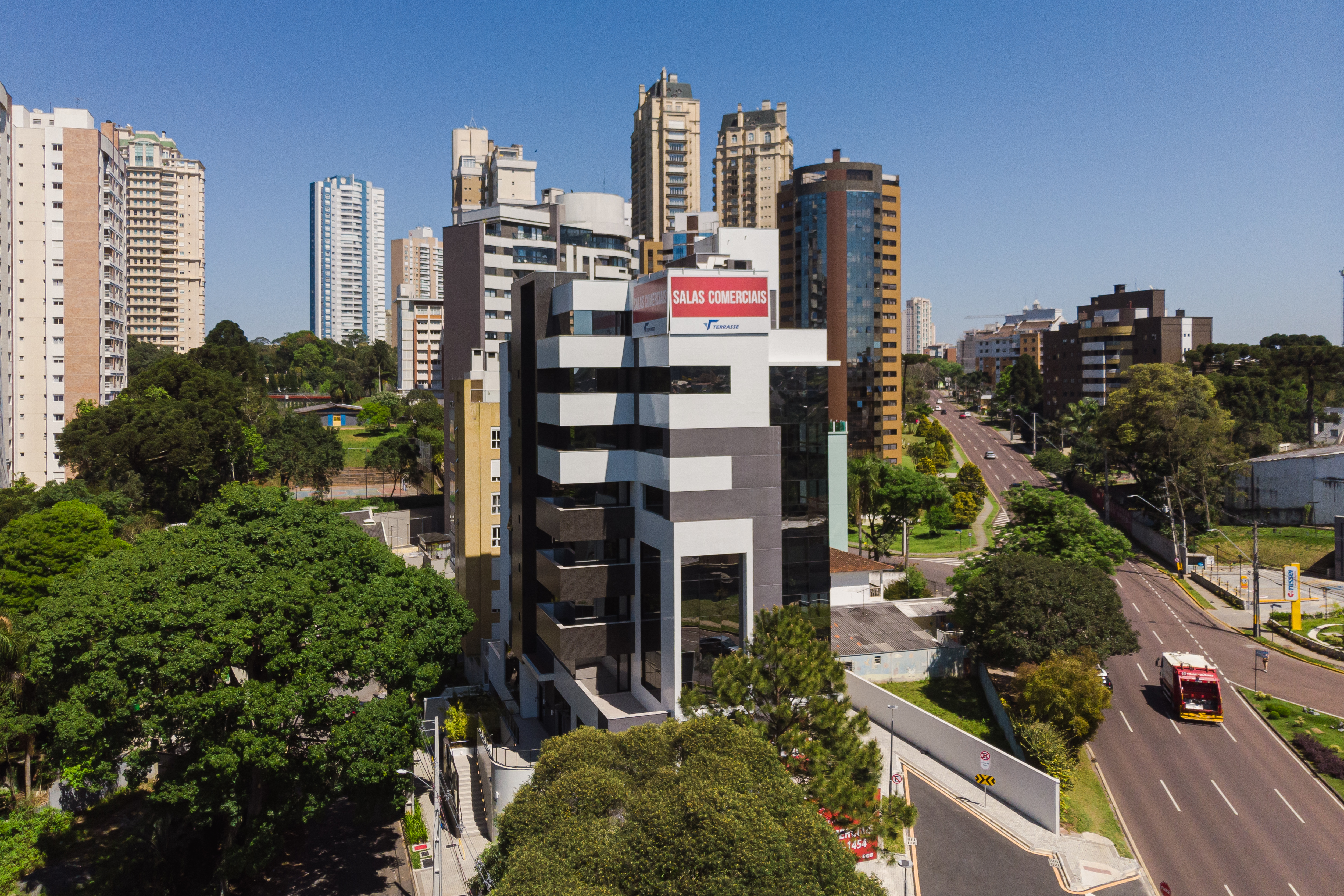 Imagem 2 - em Mossunguê, Curitiba - PR