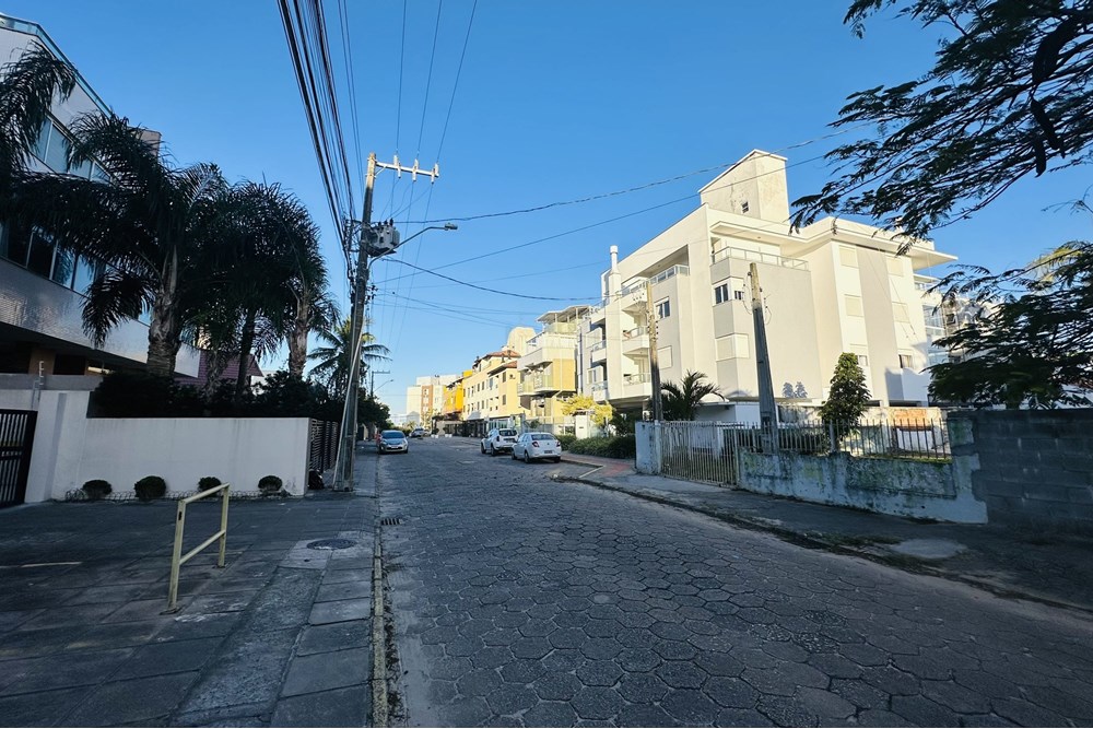 Imagem 2 - em Ingleses do Rio Vermelho, Florianópolis - SC