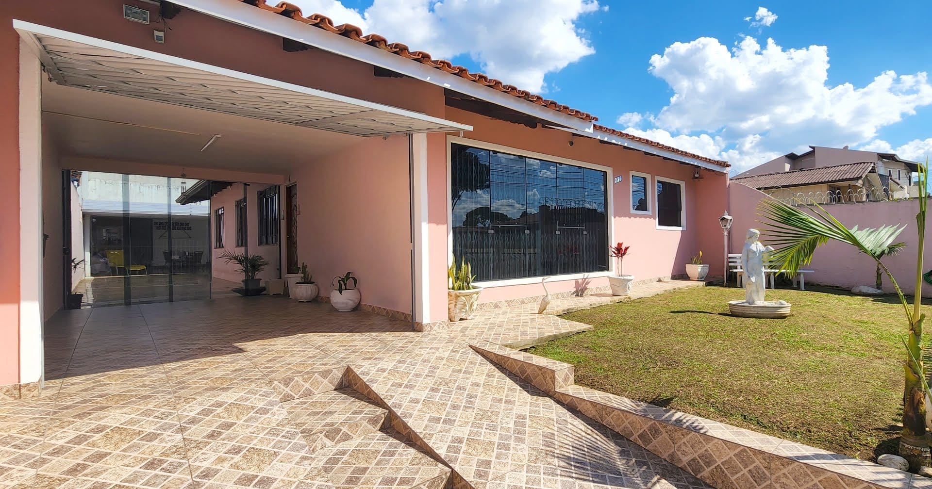  Uberaba, Curitiba - PR — foto 1