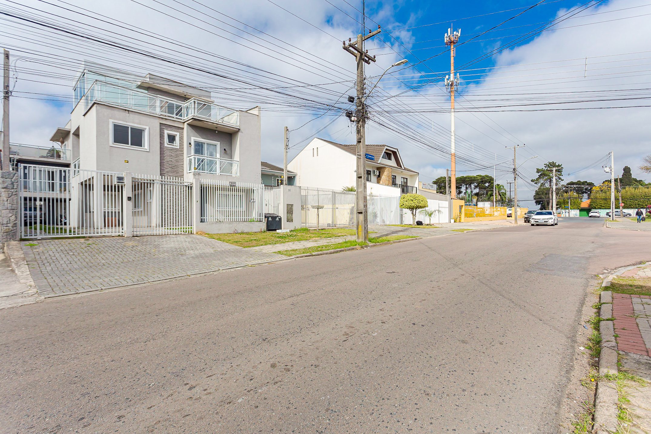 Imagem 2 -  em Xaxim, Curitiba - PR
