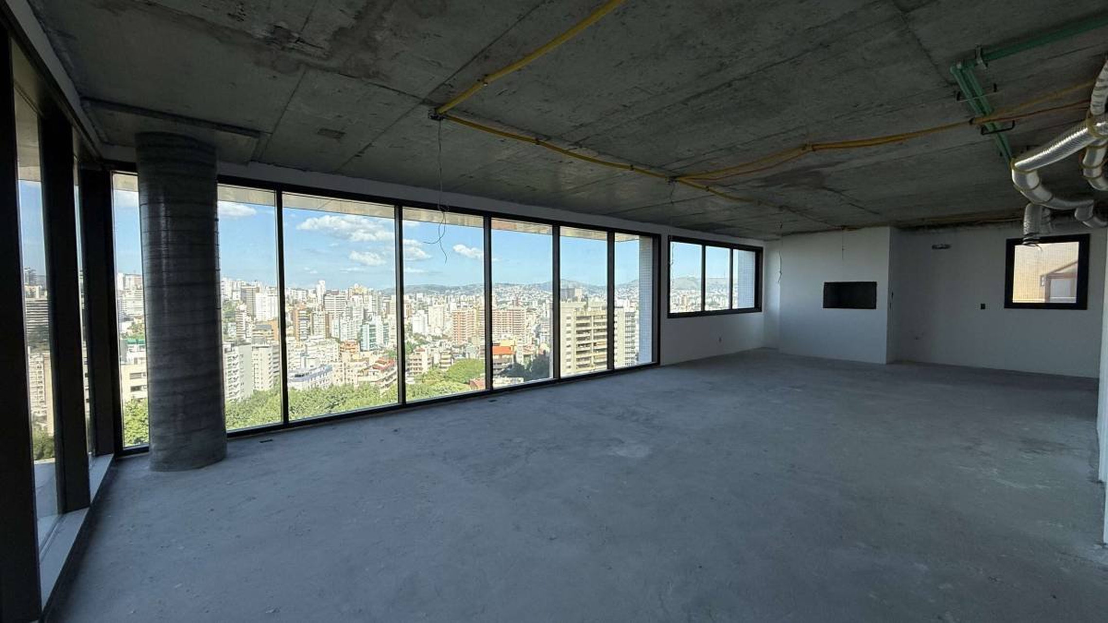 BVAR 1111 Apto AP0017 — Apartamento 3 dorm
