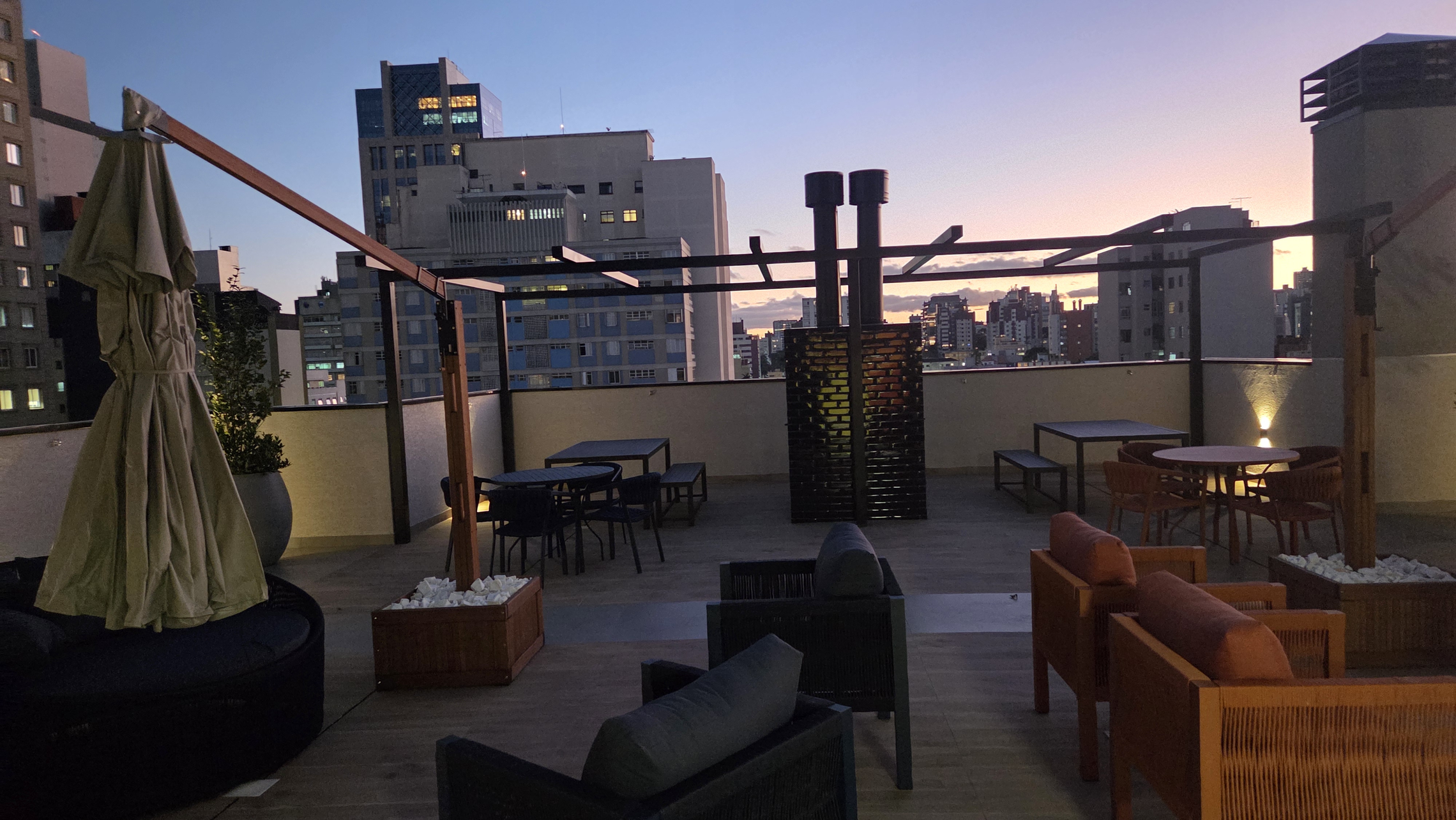 ROOF TOP ROOF TOP