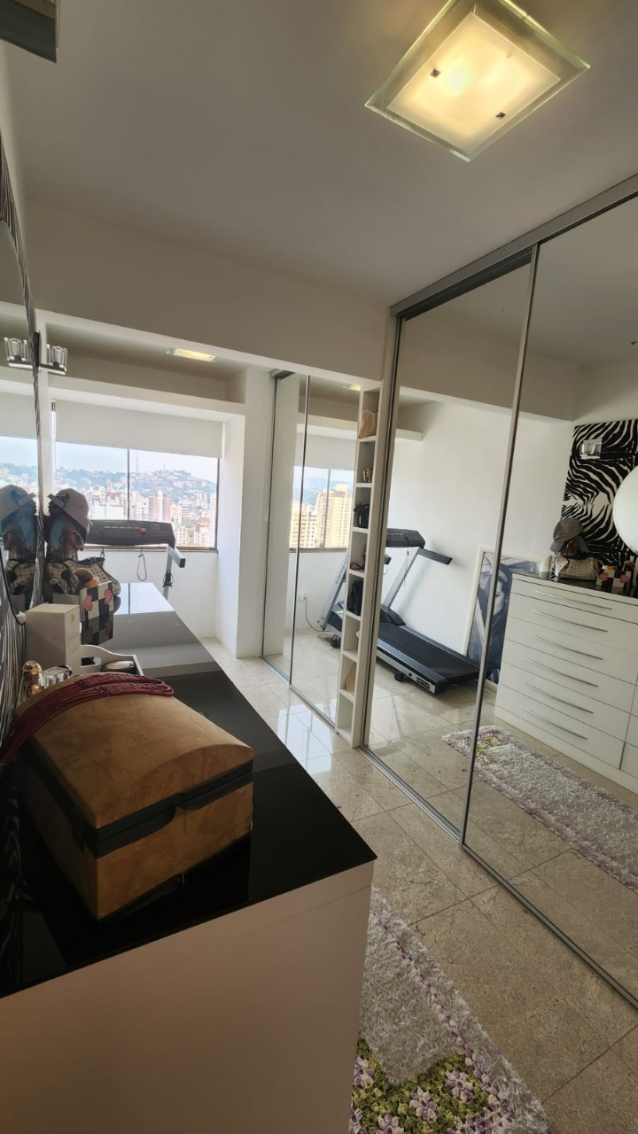 Residencial Multifamiliar de 3 quartos, 206m² no bairro Menino Deus, em Porto Alegre | Eu Corretor