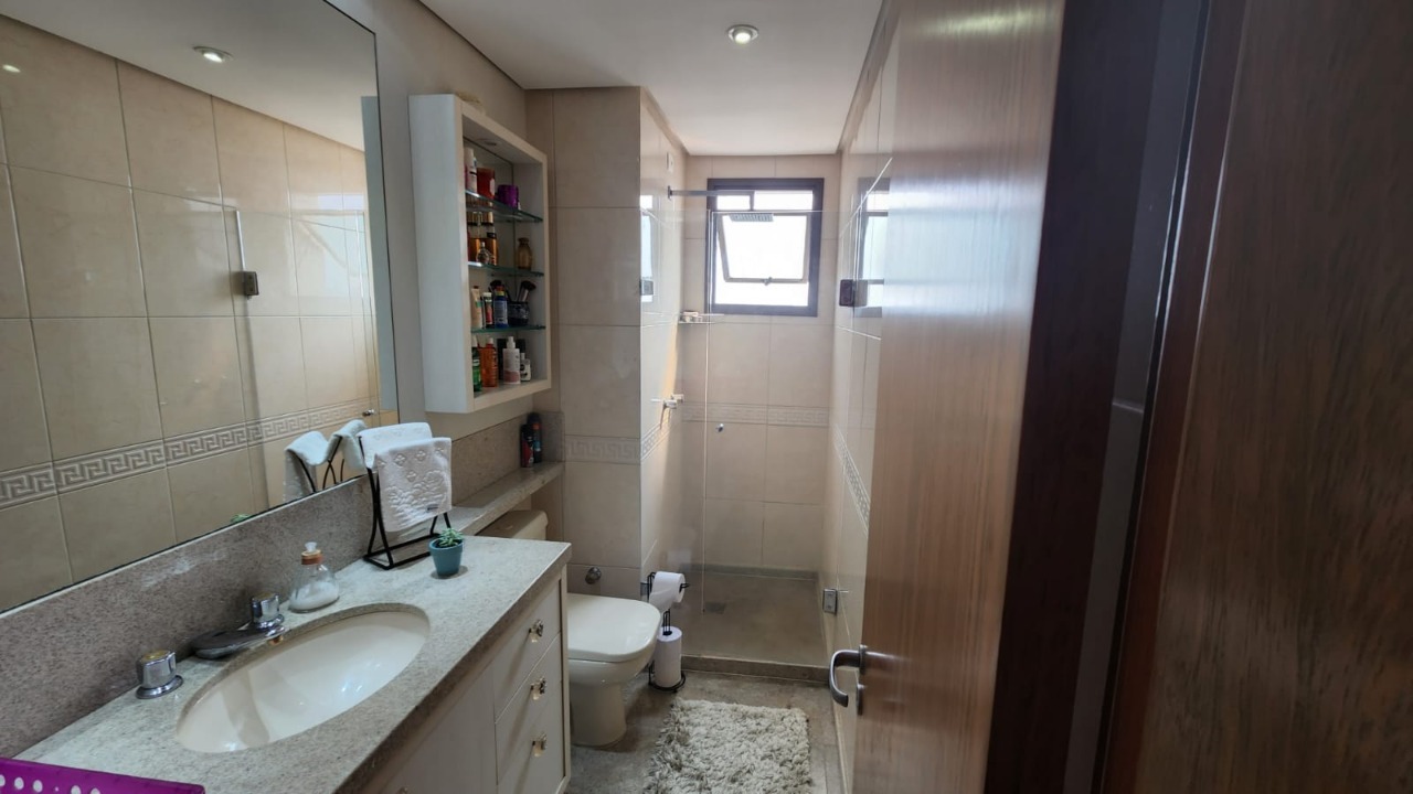 Residencial Multifamiliar de 3 quartos, 206m² no bairro Menino Deus, em Porto Alegre | Eu Corretor