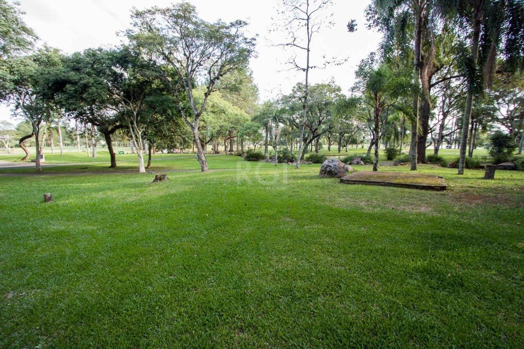 Residencial Multifamiliar de 1000m² no bairro Belém Novo, em Porto Alegre | Eu Corretor
