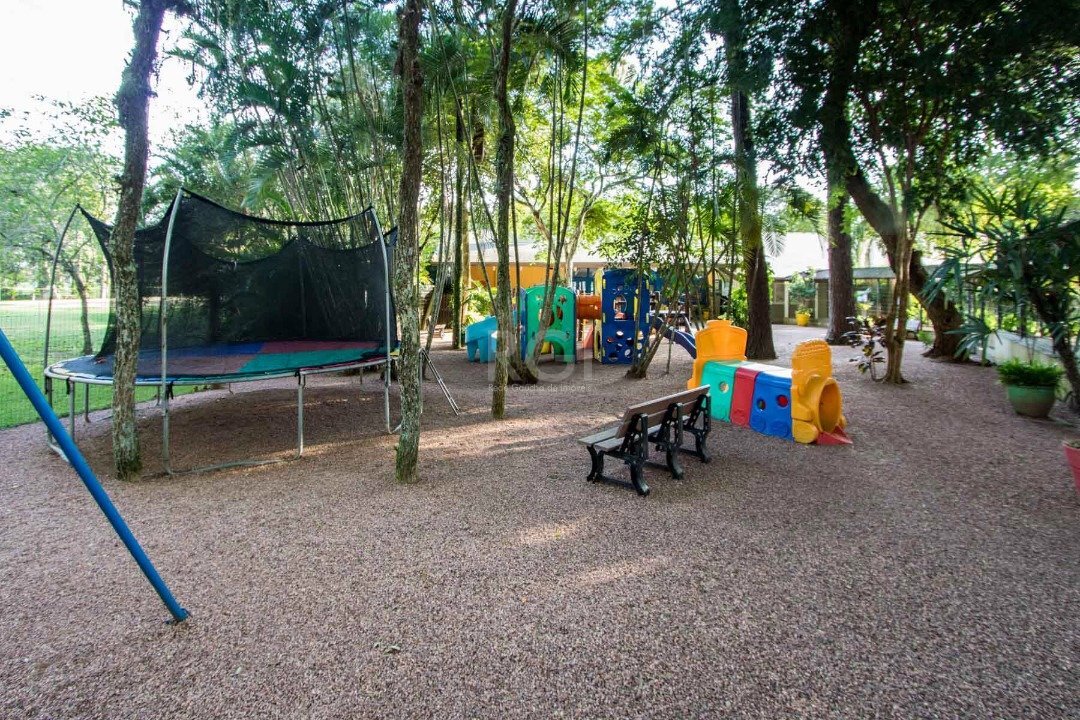 Residencial Multifamiliar de 1000m² no bairro Belém Novo, em Porto Alegre | Eu Corretor